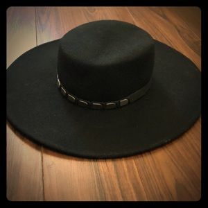 Nasty Gal wide-rimmed hat